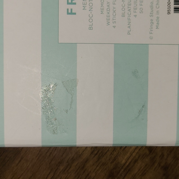 NEW Stationary Set in Case - Picture 7 of 7